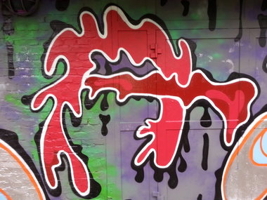 Graffiti Wall - Photo by restlessleg - nuna (2015)