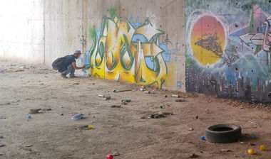 Graffiti Wall in Iran - Photo by rezarioter - persian, persianletters, persianstyle (2017)