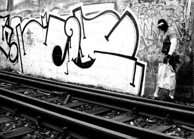 Graffiti Bombing in Kraków - Photo by ribse