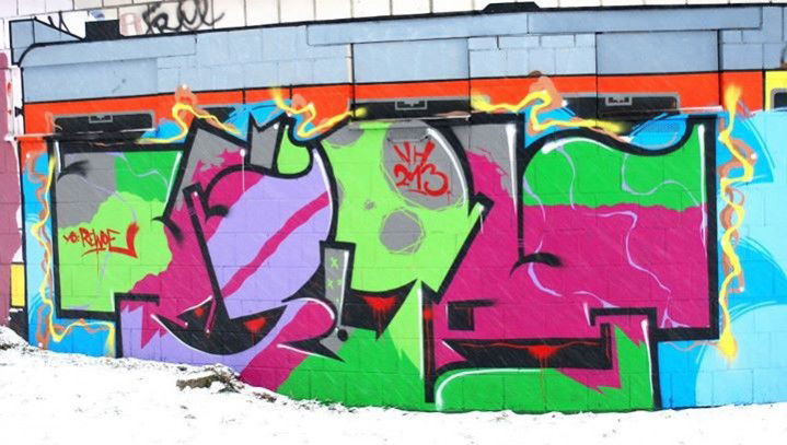 Graffiti Wall in Kraków - Photo by ribse