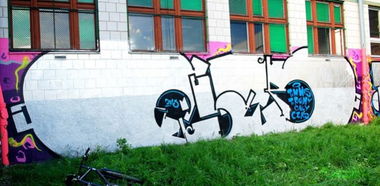 Graffiti Wall in Kraków - Photo by ribse