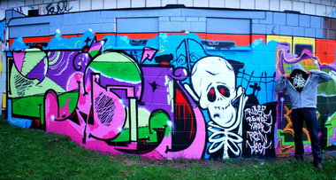 Graffiti Wall - Photo by ribse - BN'S