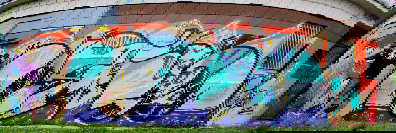 Graffiti Wall - Photo by ribse - BN