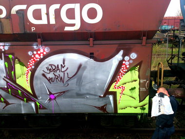 Graffiti Train - Photo by ribse