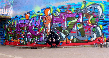 Graffiti Wall - Photo by ribse - ESBIR