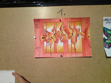 Graffiti Sketch - Photo by ricoe21 - Shark (2011)