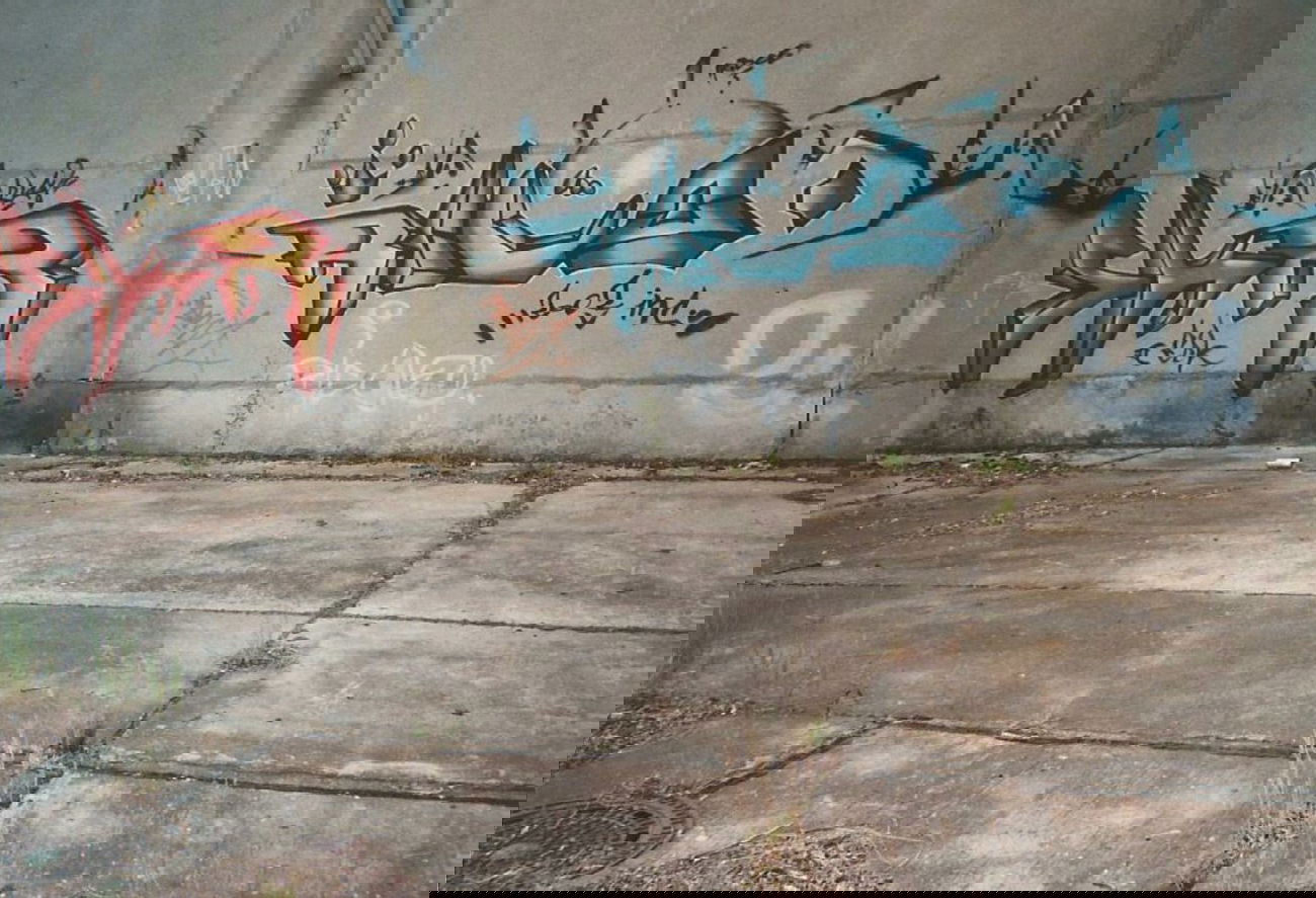 Graffiti Bombing in Berlin - Photo by ricoe21 - SKR, Rico (2003)