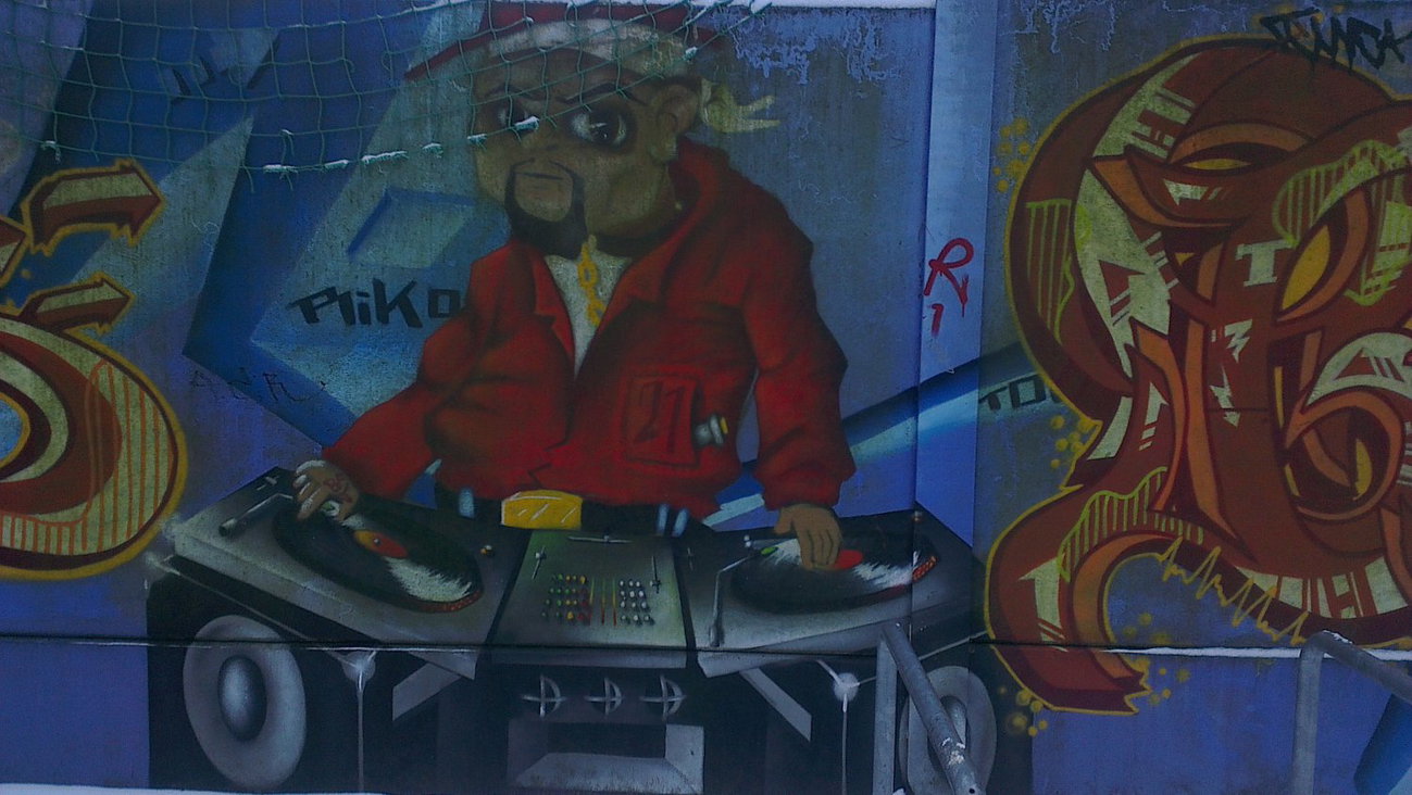 Graffiti Wall in Kleinmachnow - Photo by ricoe21 - Ricoe (2006)