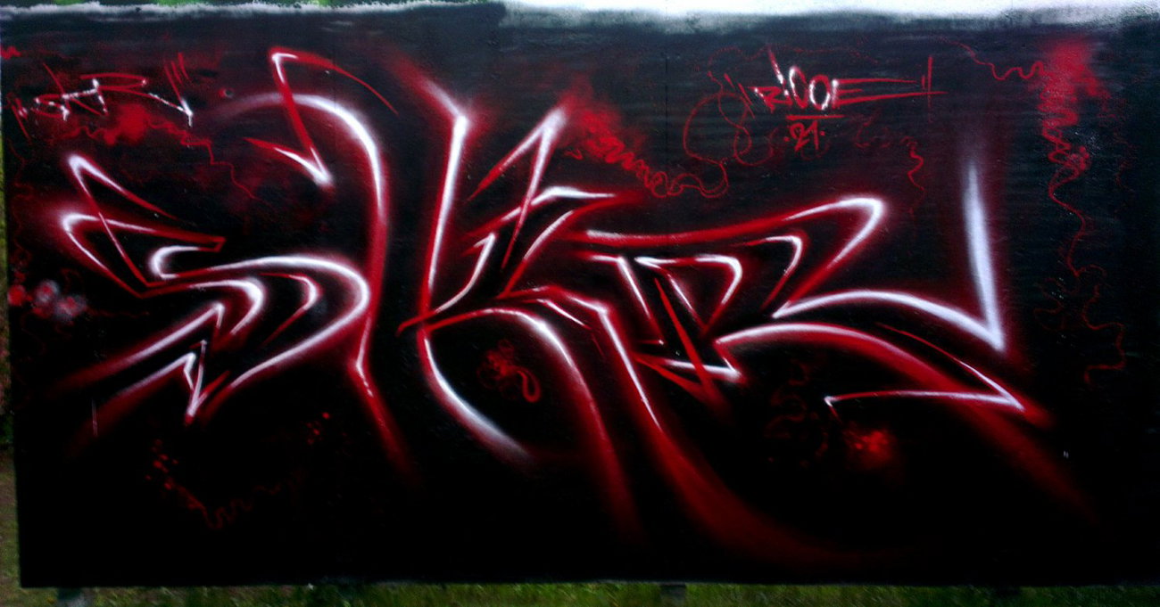 Graffiti Wall in Kleinmachnow - Photo by ricoe21 - SKR, Ricoe21 (2014)