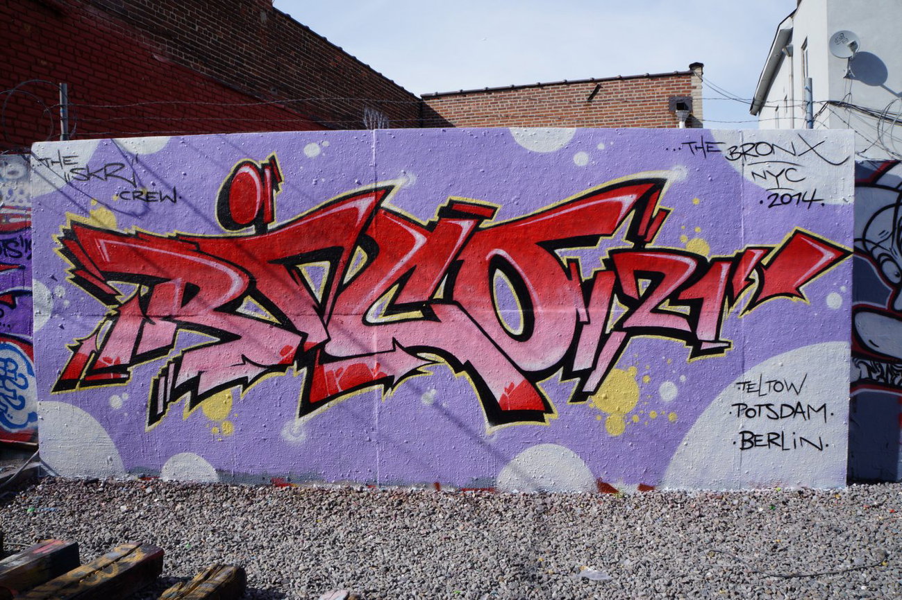 Graffiti Wall in United States - Photo by ricoe21 - New, York, Bronx (2014)