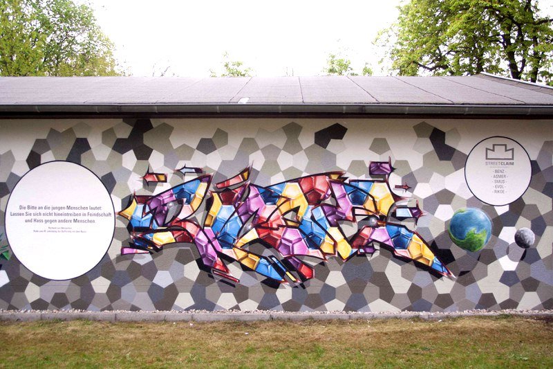 Graffiti Wall in Potsdam - Photo by ricoe21 - Ricoe21 (2015)