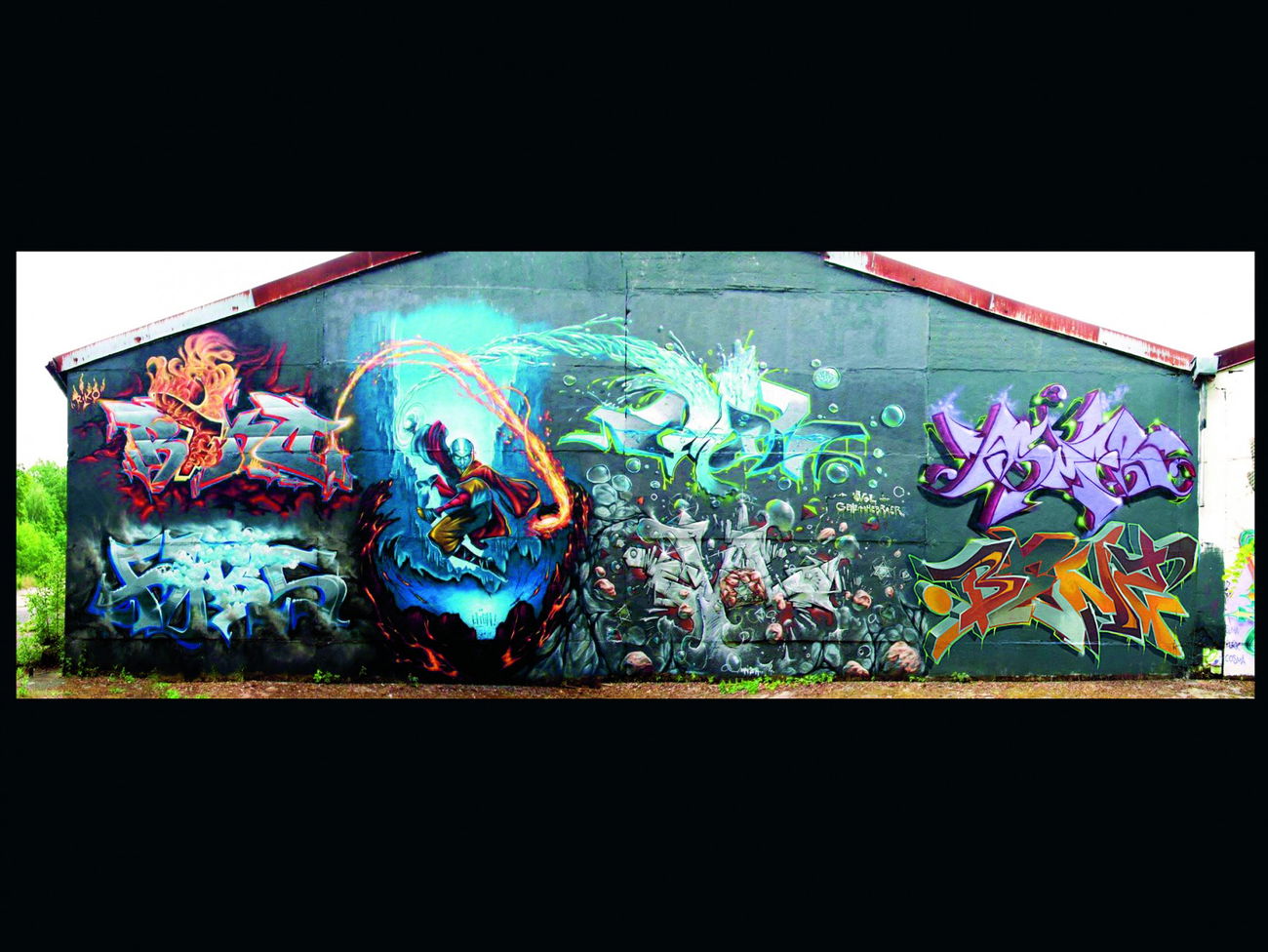 Graffiti Wall - Photo by ricoe21 - Ricoe21, Fobs, Emon (2014)