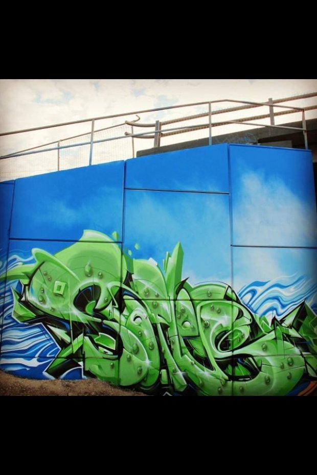 Graffiti Wall - Photo by roadjack