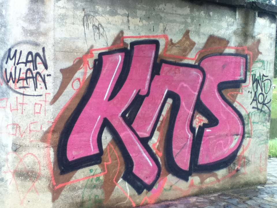 Graffiti Wall in Leipzig - Photo by roadjack - KNS