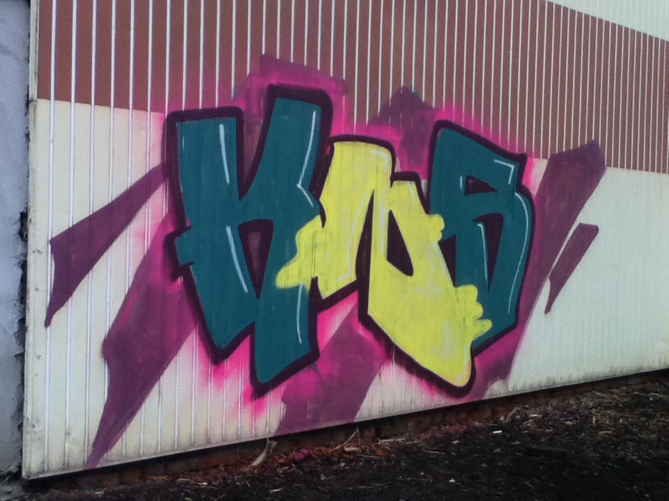 Graffiti Wall in Leipzig - Photo by roadjack - KNS