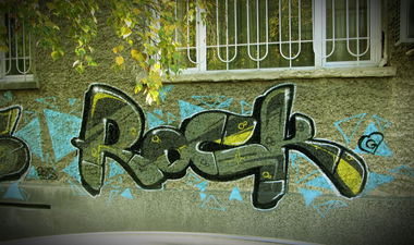 Graffiti Bombing in Varna - Photo by rockone - rock, streetpiece, bulgaria (2013)