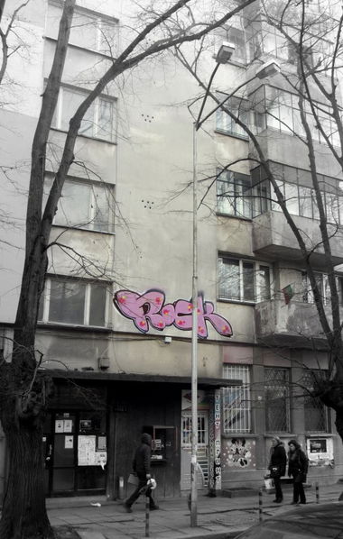 Graffiti Bombing - Photo by rockone - bulgaria, varna, rock (2014)