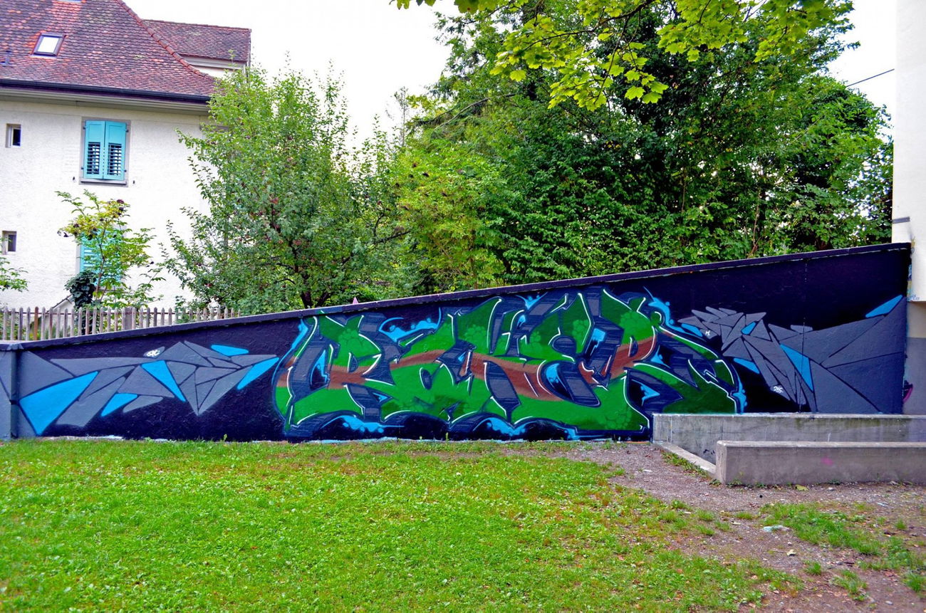 Graffiti Wall in Schaffhausen - Photo by roker (2015)