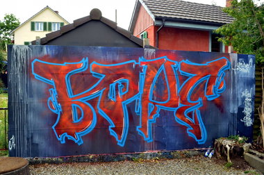 Graffiti Wall - Photo by roker (2014)