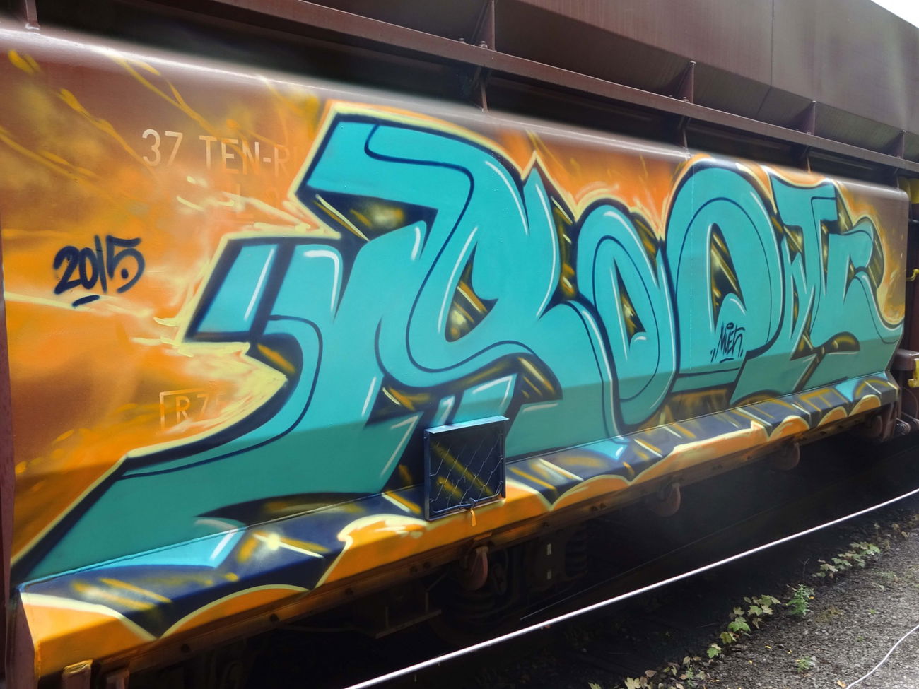 Graffiti Train in Bochum - Photo by rookone - rook, mues, penis (2001)