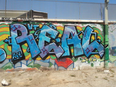 Graffiti Wall - Photo by roryyy