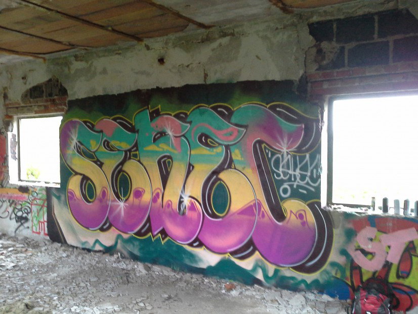 Graffiti Wall - Photo by rotkiv