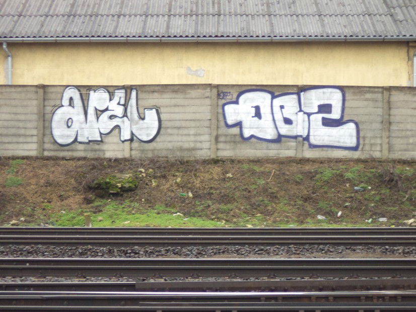 Graffiti Wall in Budapest - Photo by rots - arel, qbz (2013)