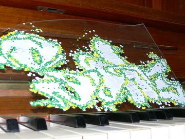 Graffiti Artwork in Seelow - Photo by royalbone - royal-bone, royal, bone (2013)