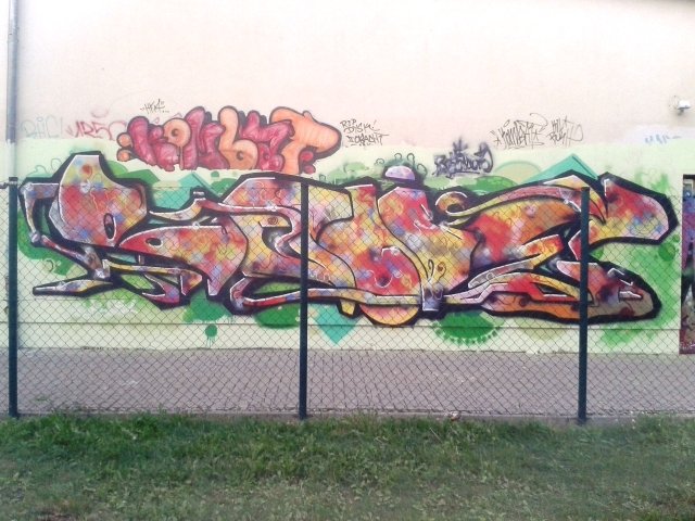 Graffiti Wall in Seelow - Photo by royalbone - royal-bone, royal, bone (2014)