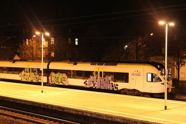 Graffiti Train - Photo by rtoszwo