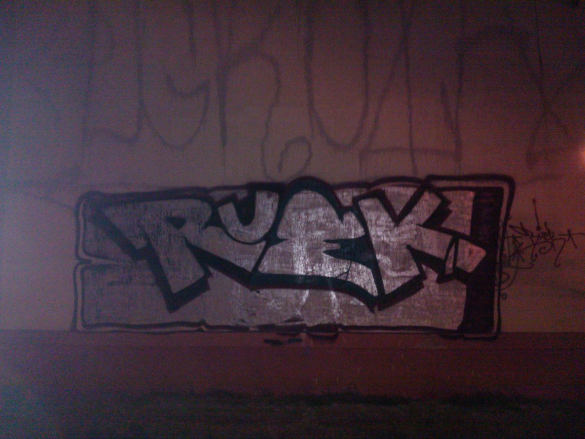 Graffiti Wall - Photo by ruek