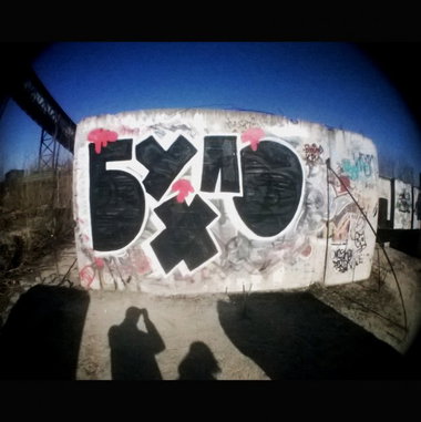 Graffiti Wall - Photo by rumbo