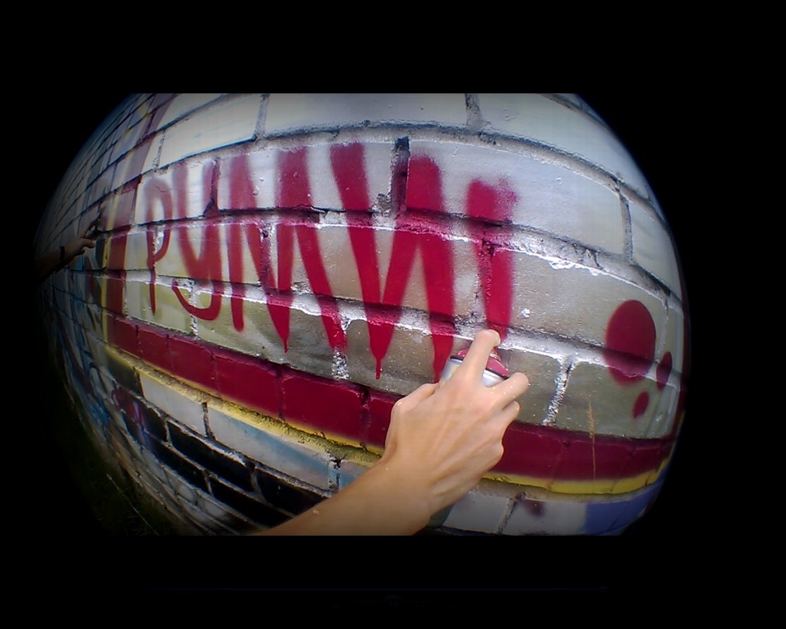 Graffiti Wall - Photo by rumbo