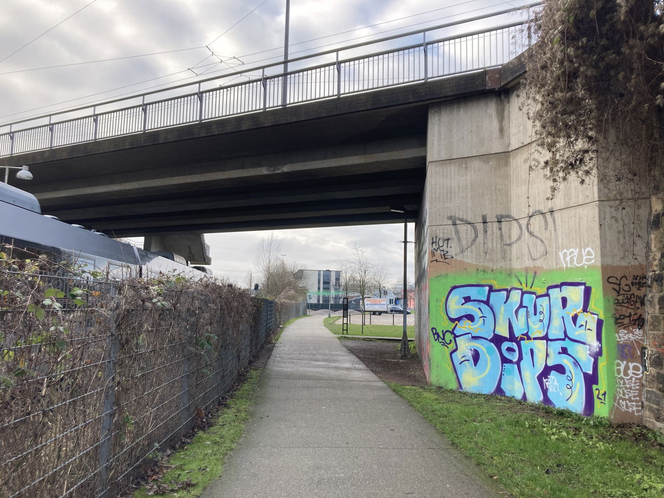 Graffiti Wall - Photo by rumsuno - skur, dips, solingen (2021)