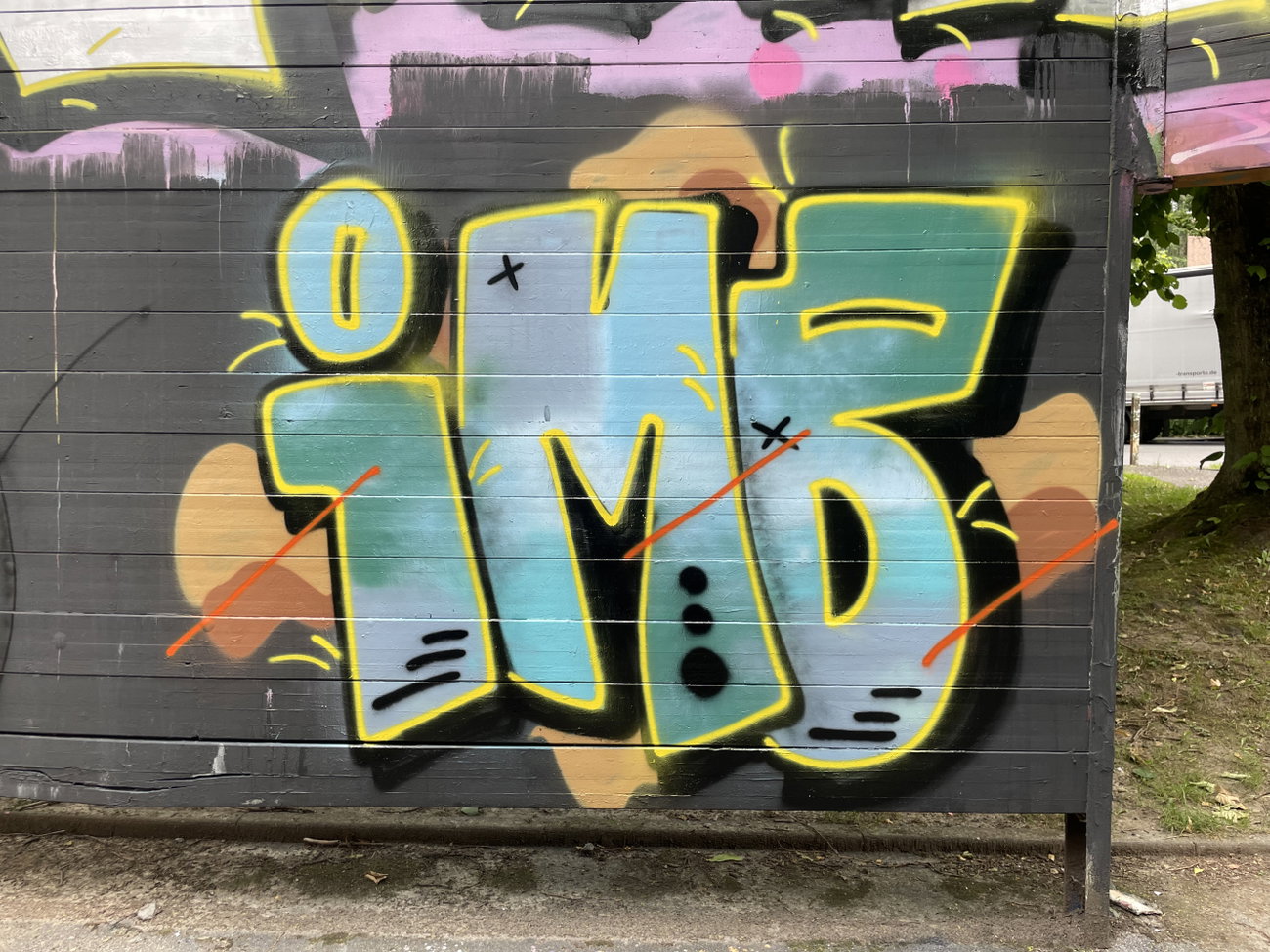 Graffiti Wall - Photo by rumsuno - imbsolingen