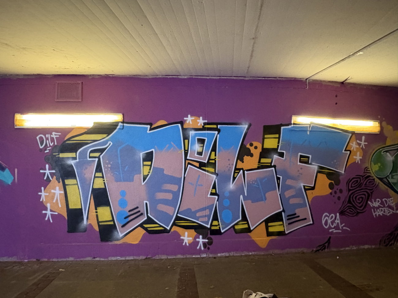 Graffiti Wall - Photo by rumsuno - dilfgea (2026)