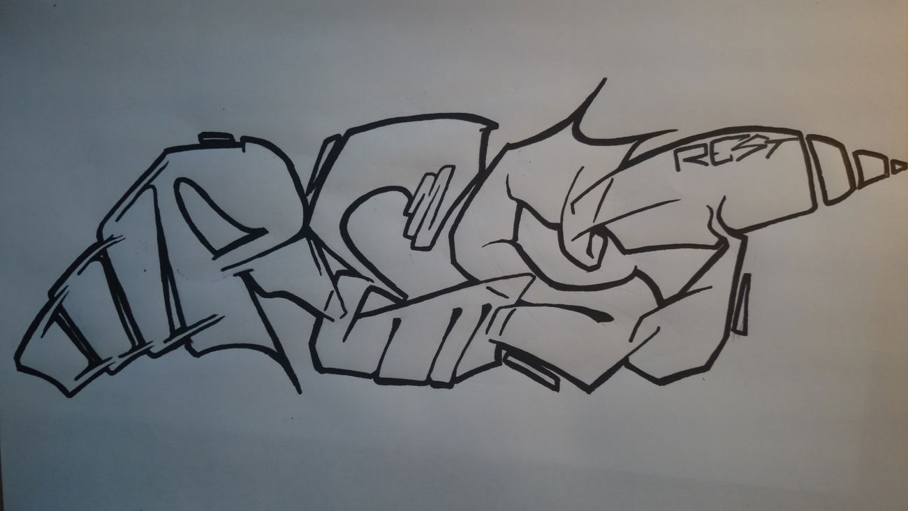 Graffiti Sketch - Photo by runs (2015)
