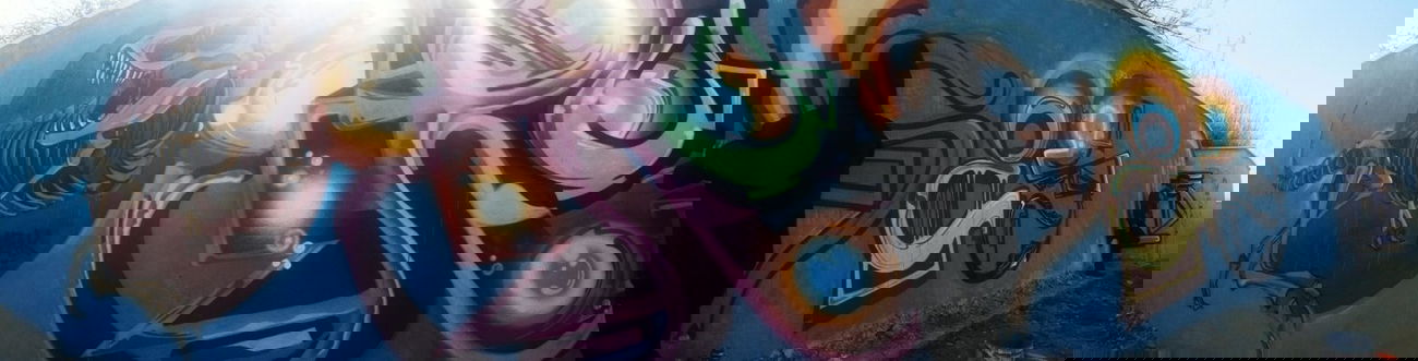 Graffiti Wall - Photo by ruves