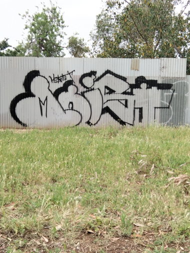 Graffiti Bombing - Photo by ryzie