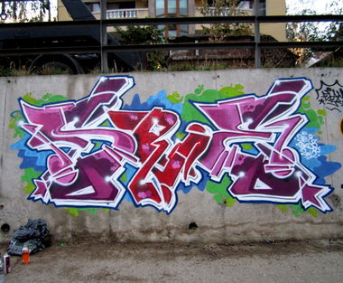 Graffiti Wall in Sofia - Photo by s3on3 - see, seeone, gkd (2012)