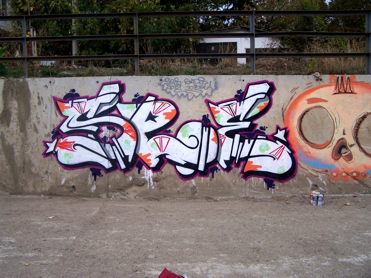 Graffiti Wall in Sofia - Photo by s3on3 - see, seeone, gkd (2012)