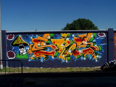 Graffiti Wall in Sofia - Photo by s3on3 - see, seeone, gkd (2012)
