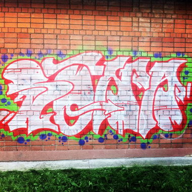 Graffiti Wall - Photo by s6na