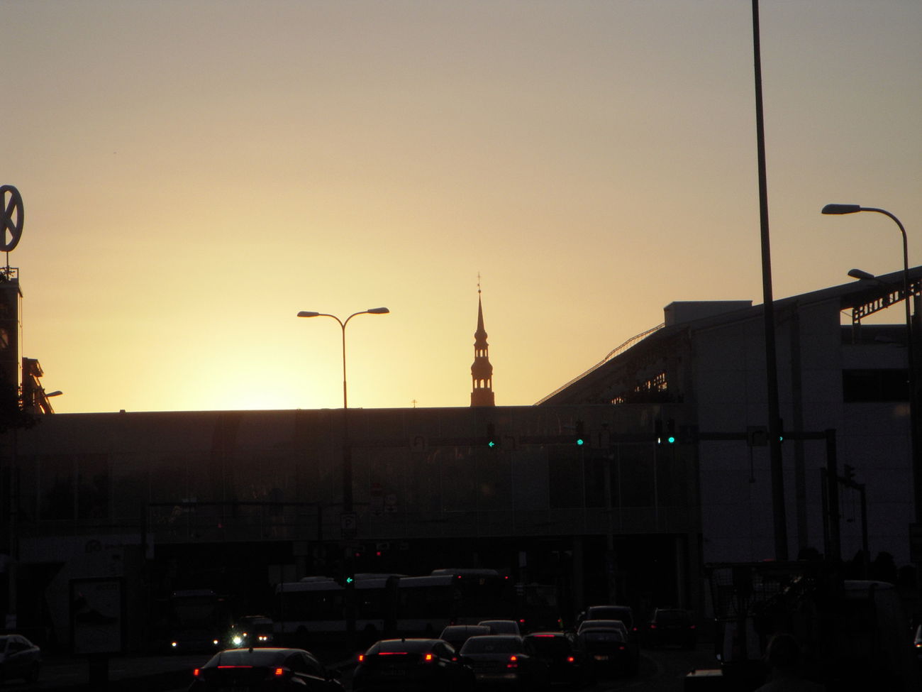 Graffiti Street Art - Photo by s6na