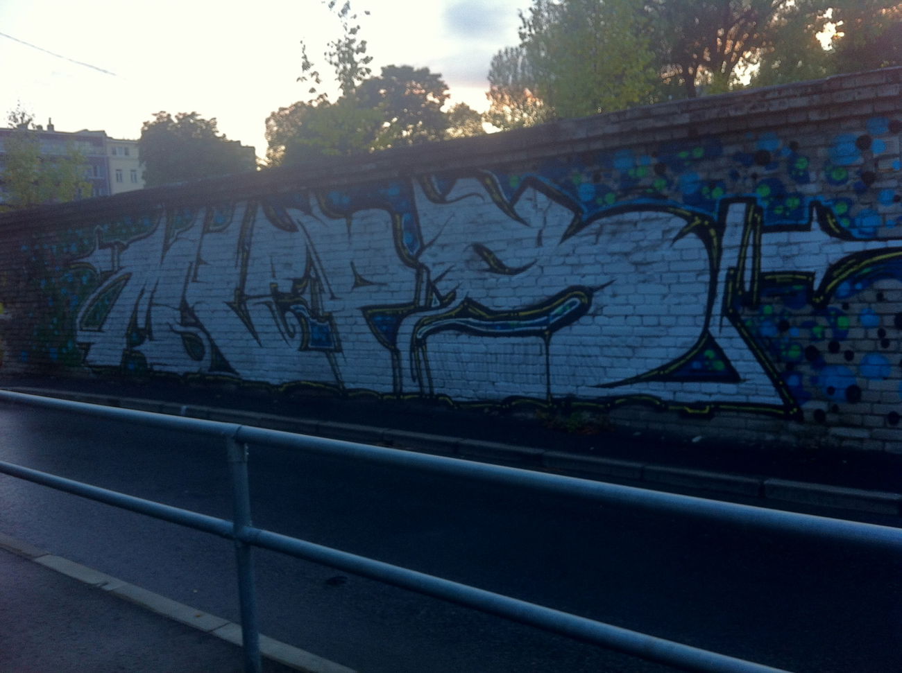 Graffiti Wall - Photo by s6na