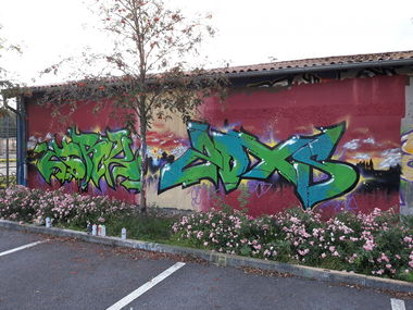 Graffiti Wall - Photo by sASHer