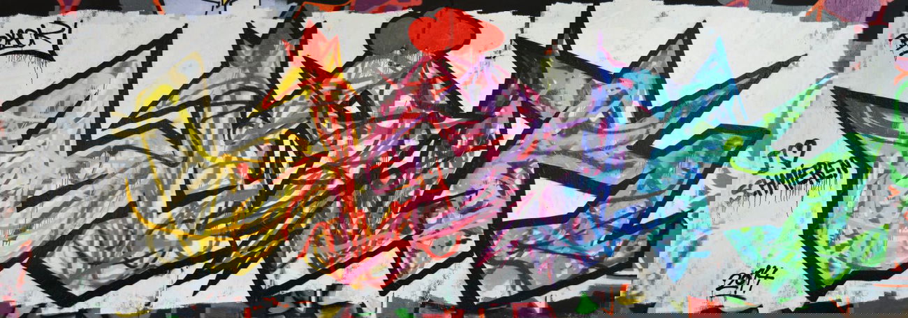 Graffiti Wall - Photo by sKerOne - Black (2014)