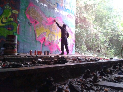 Graffiti Wall - Photo by saik86