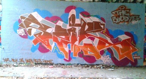 Graffiti Wall - Photo by saik86 - seik (2013)
