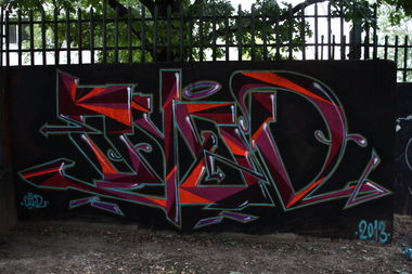 Graffiti Wall - Photo by sakra